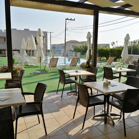 Carisa Suites And Apartments Maleme Екстериор снимка