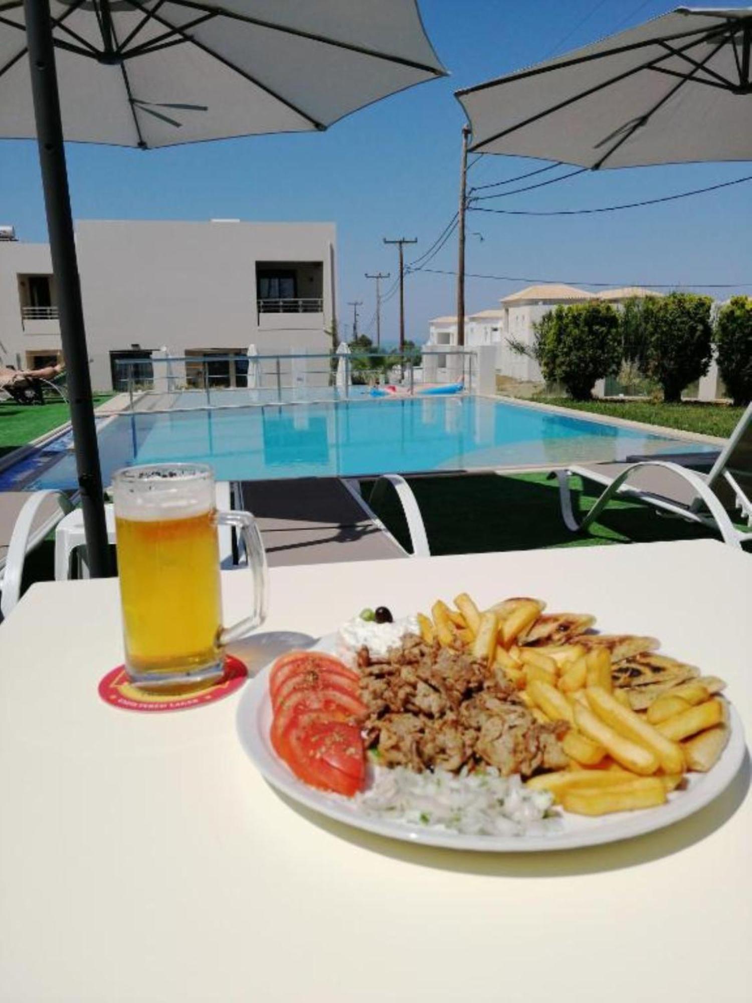 Carisa Suites And Apartments Maleme Екстериор снимка